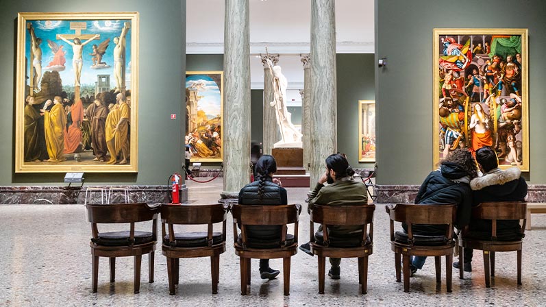 Musei: biglietti più cari del 10% in un anno